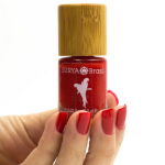Nail Polish Red-And-Green Macaw